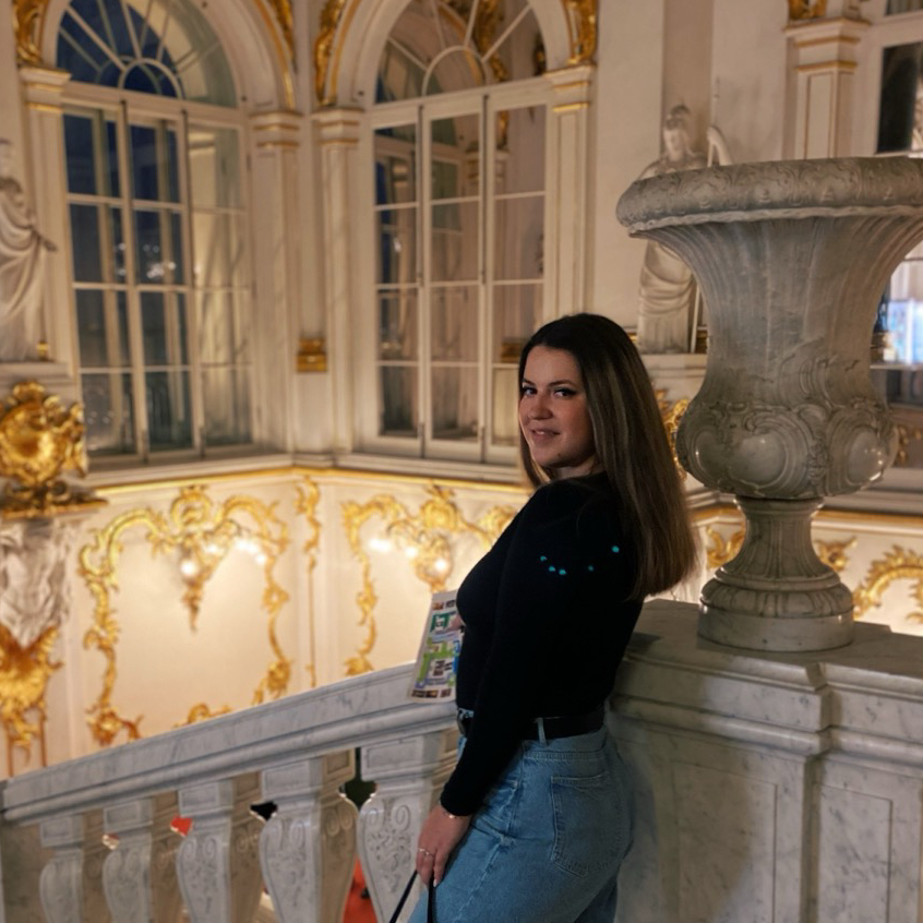 Александра