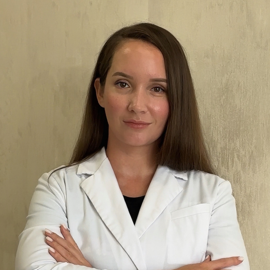 Исакова Марина Евгениевна