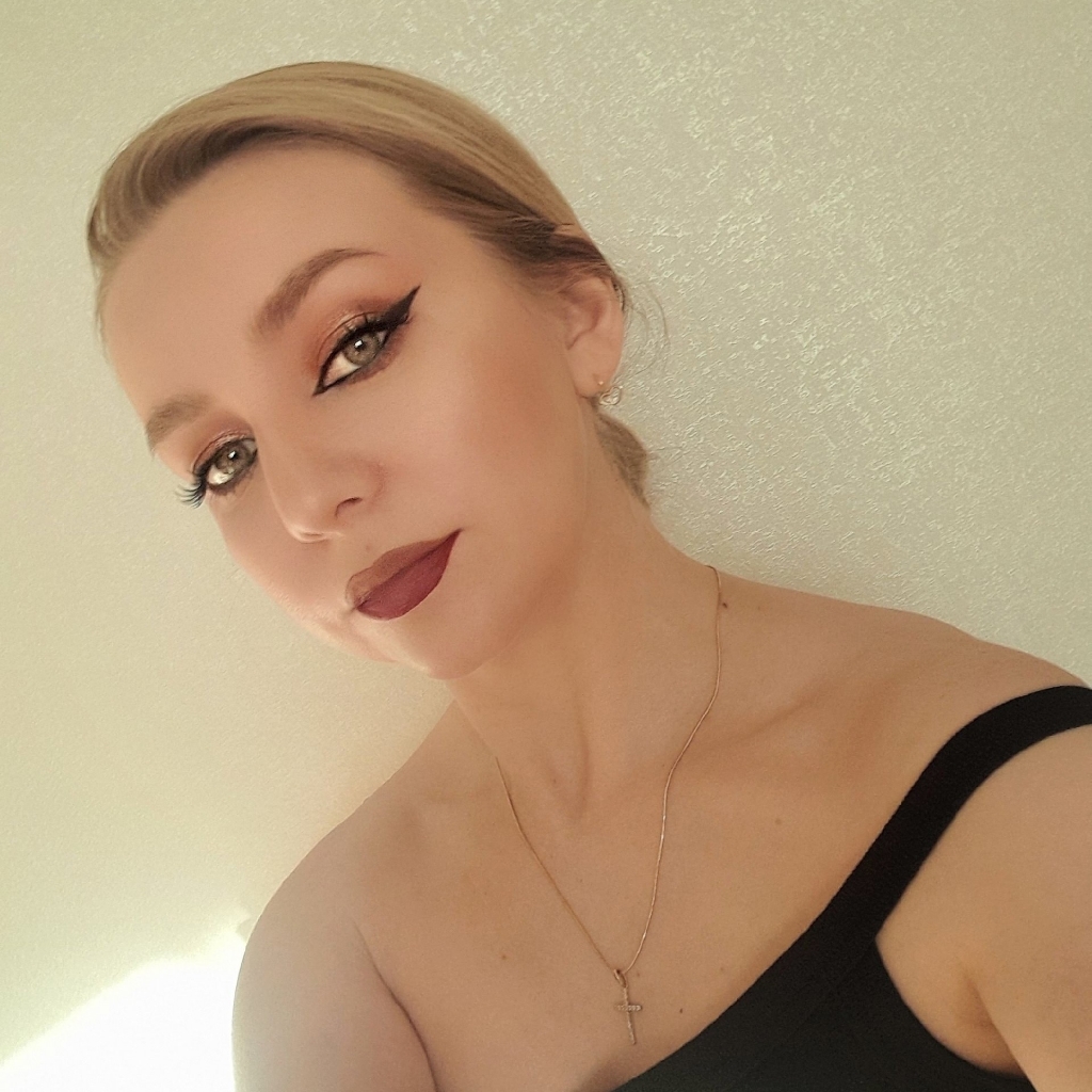 Ударцева Елена