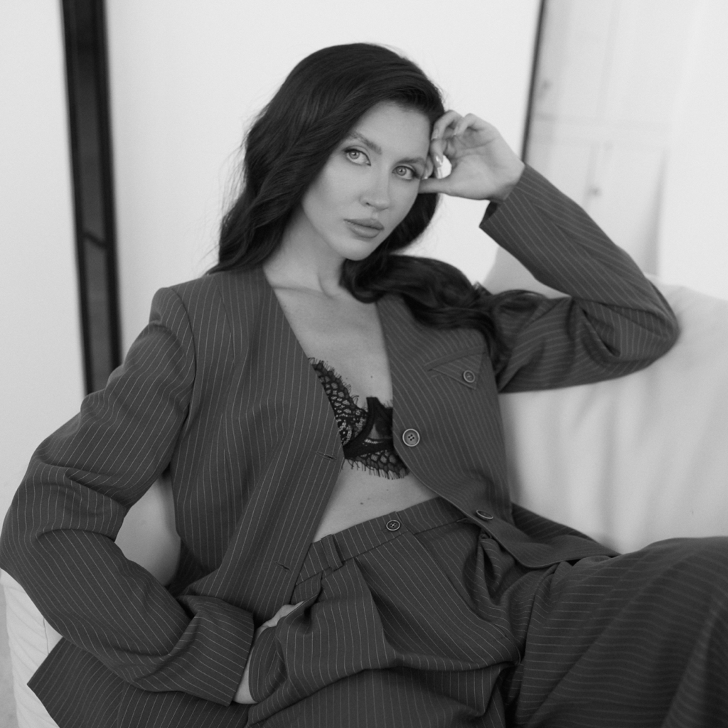 Яна Зубарева