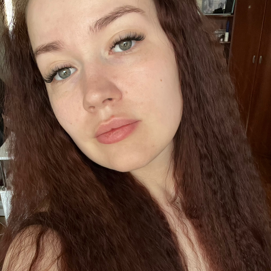 Полина