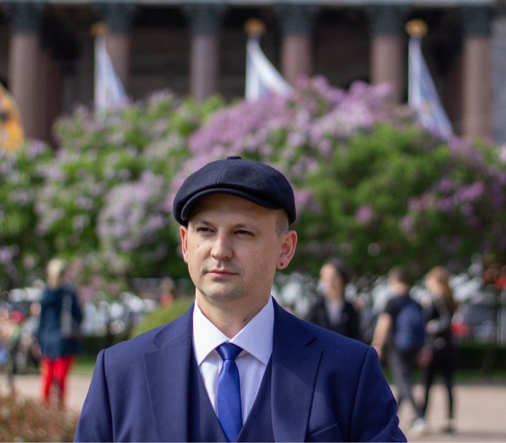 Александр
