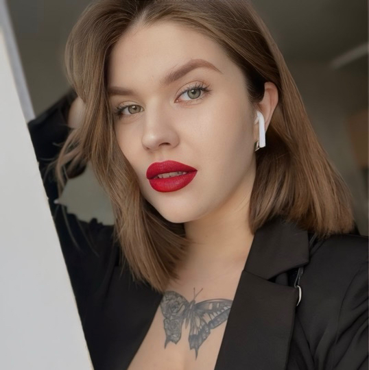 Ангелина Бесчетнова