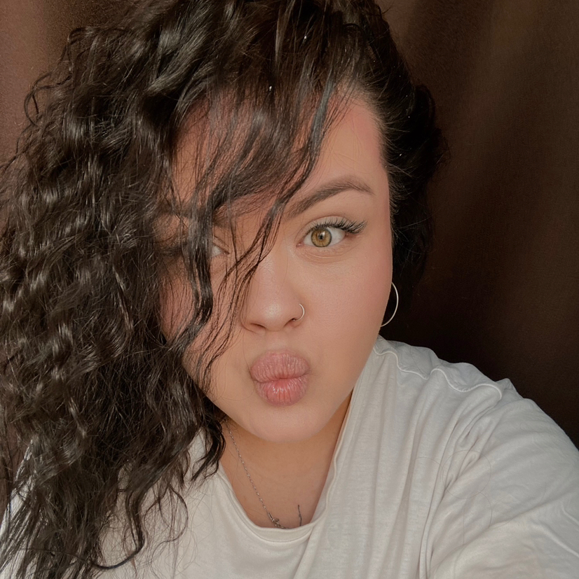 Попова Юлия