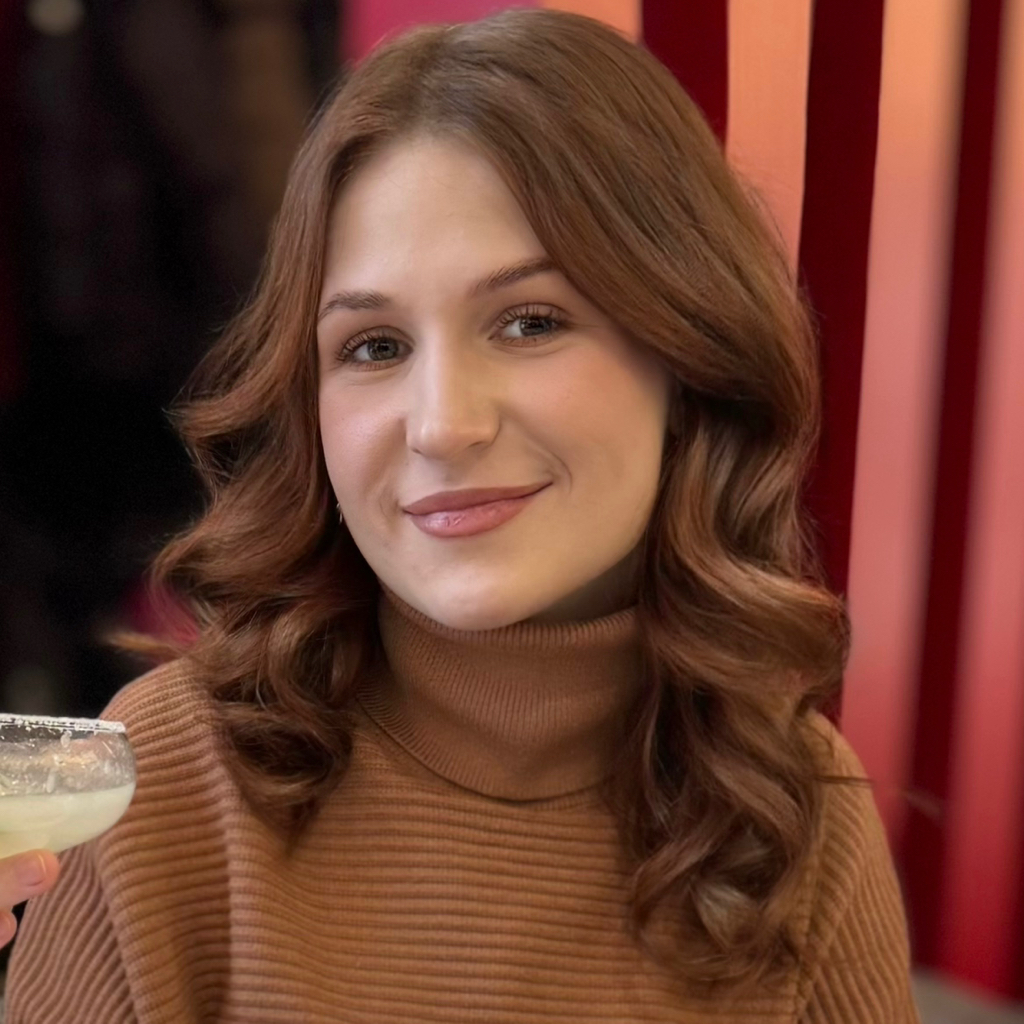 Коптелова Полина