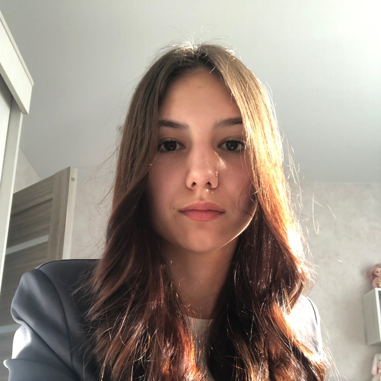 Анна Нечаева