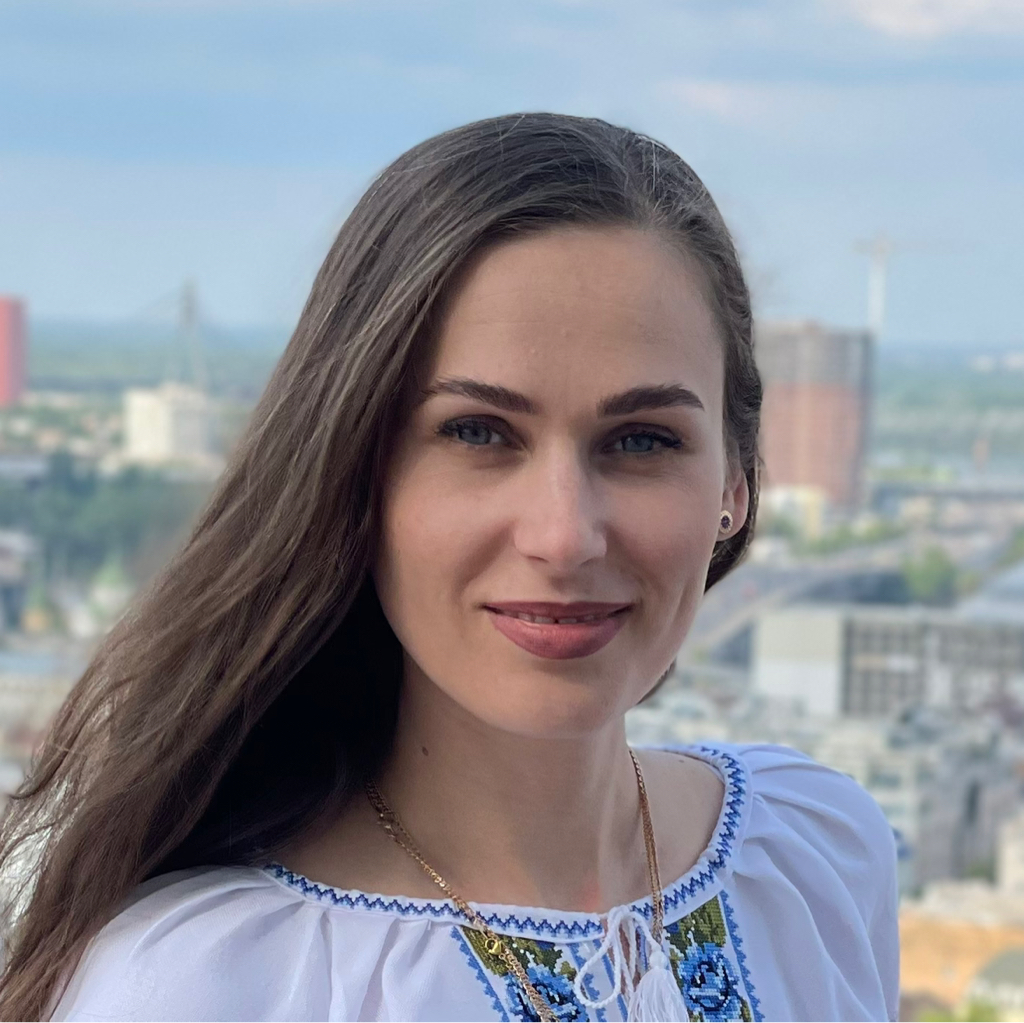 Юлія Татарінова