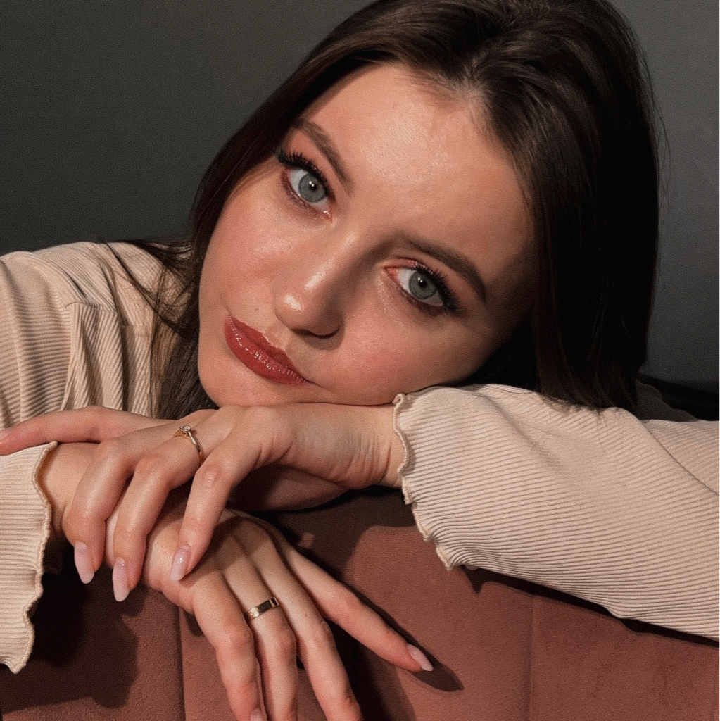 Окунева Анастасия