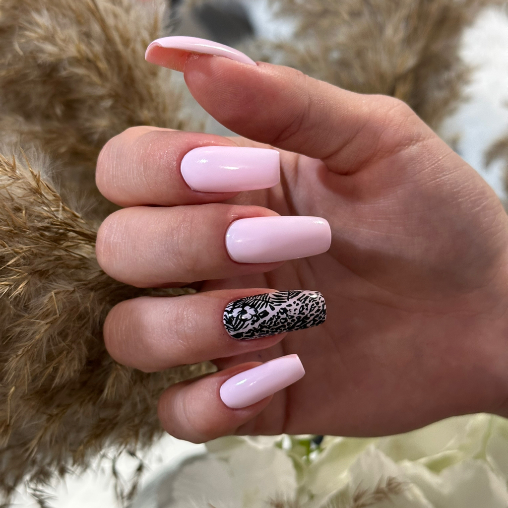 NAIL_STORIES.VSEV