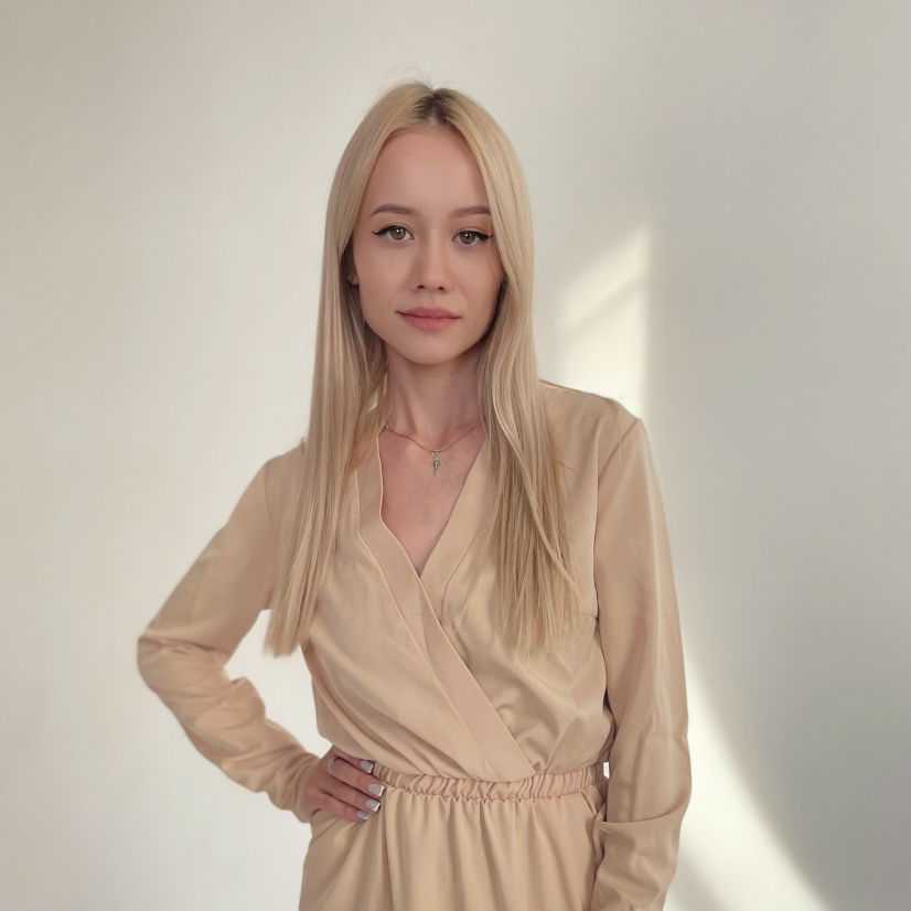 Сулейманова Влада