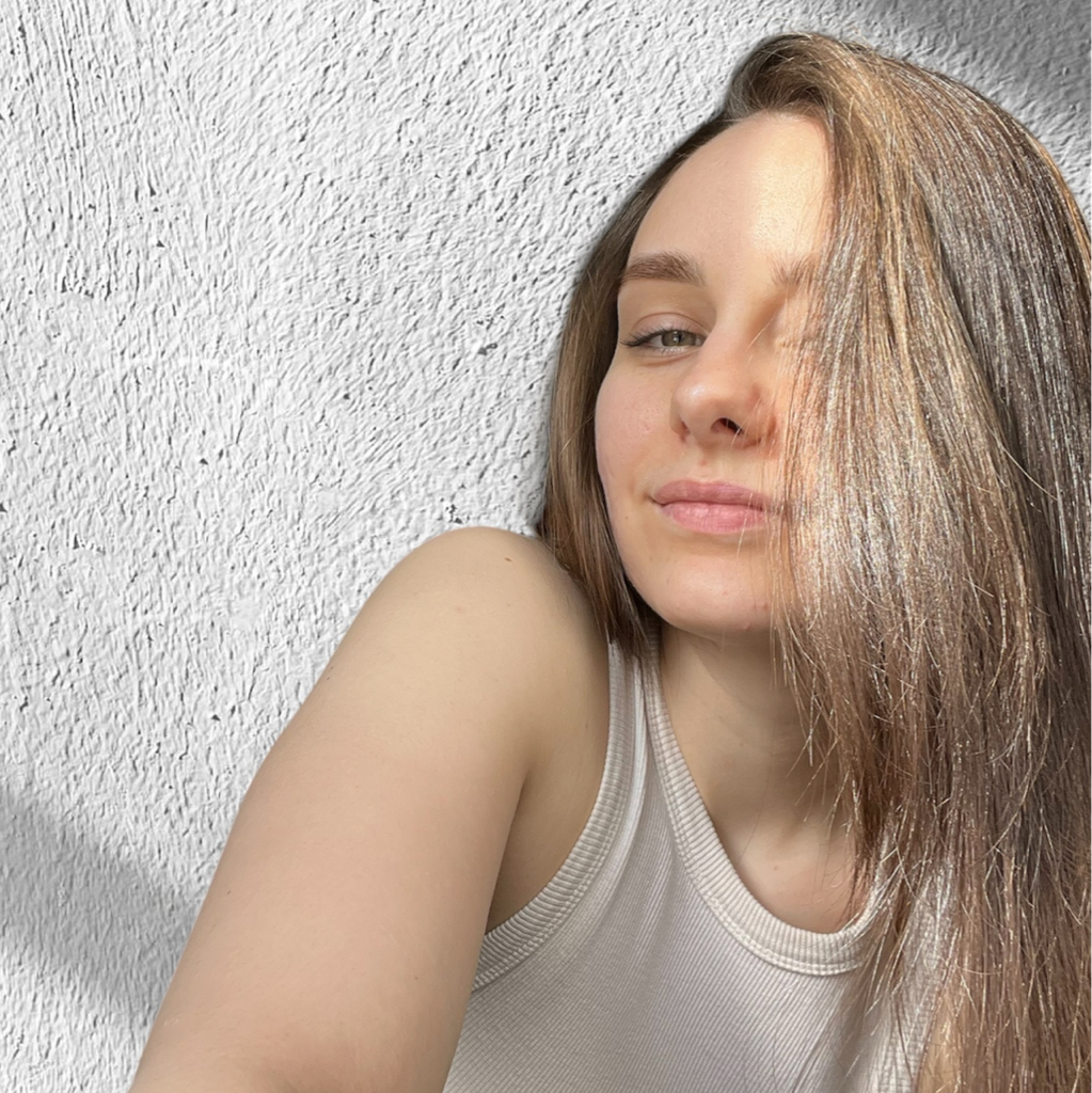 Полина Муругова