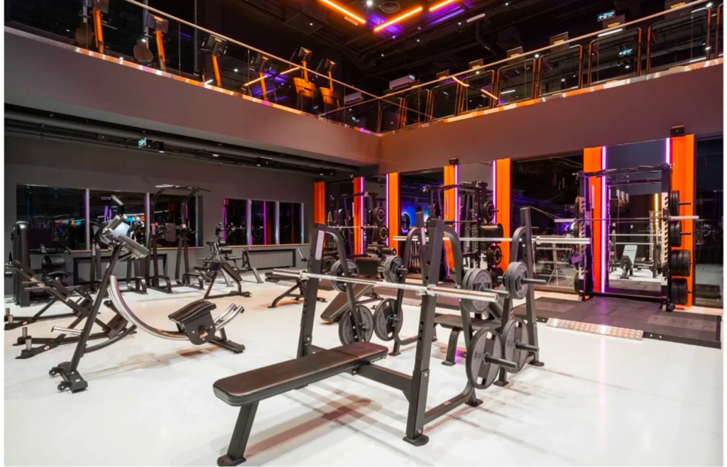 Дарья тренер STRONG Fitness Hall