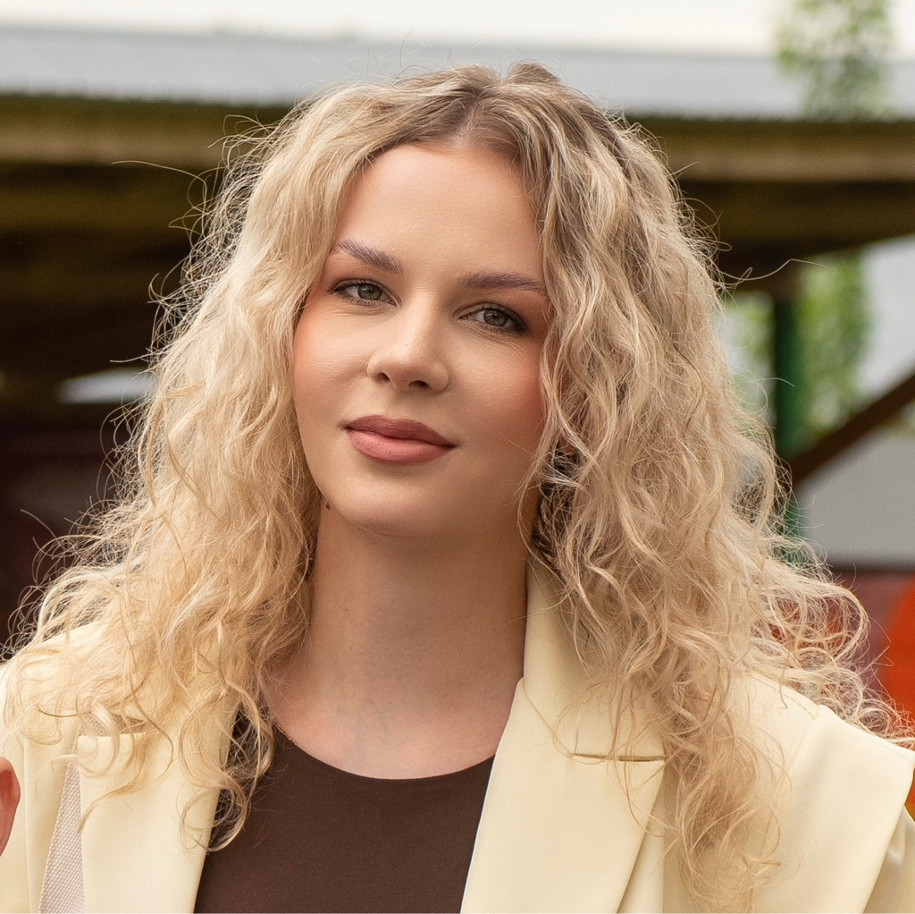Сапронова Алена
