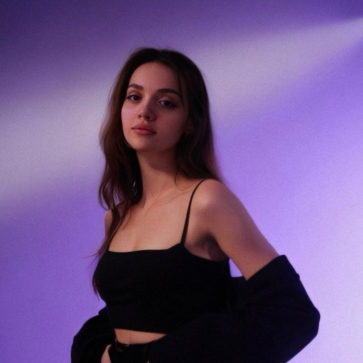 Елена Пугач