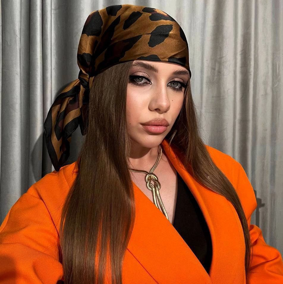 Алина