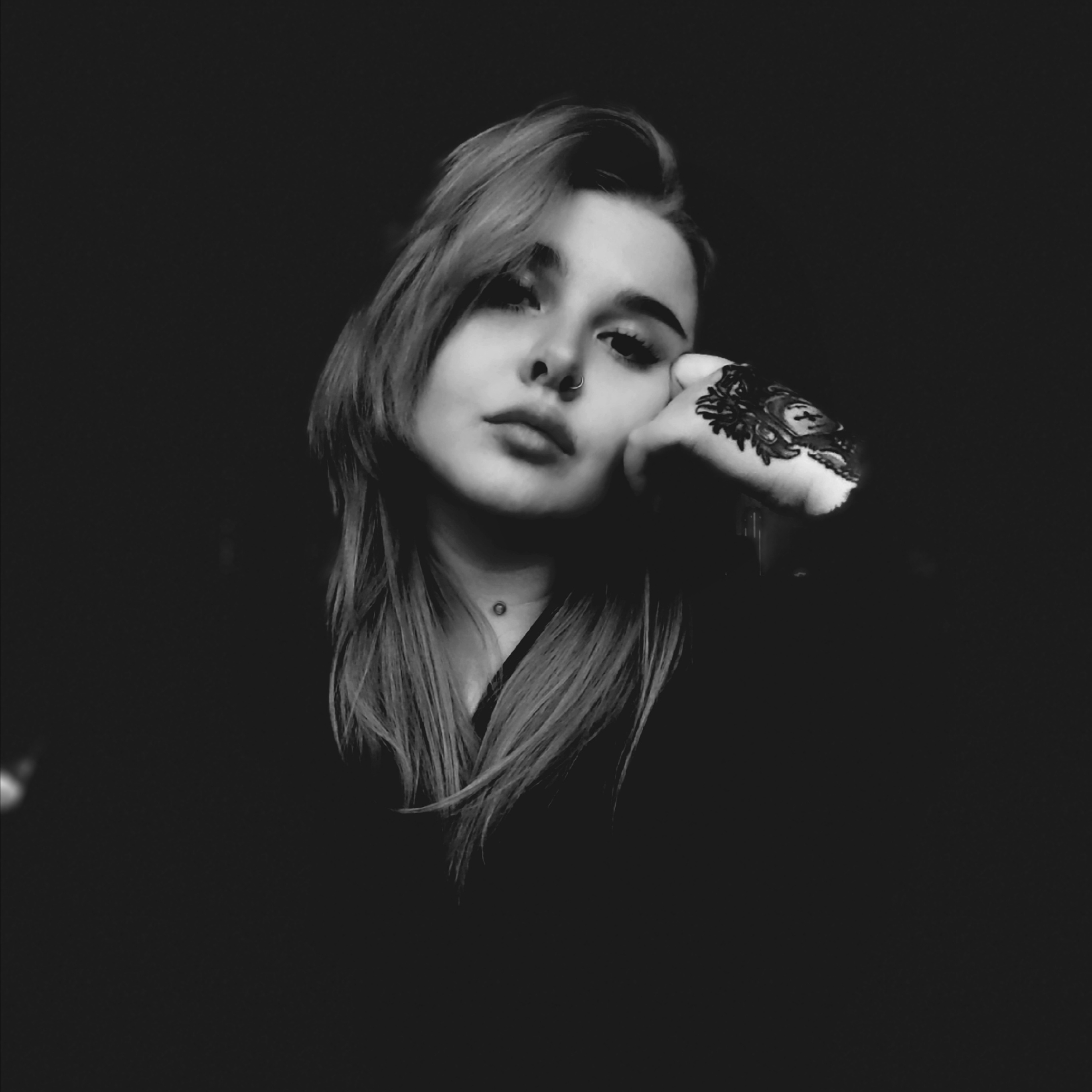 Мари Lova