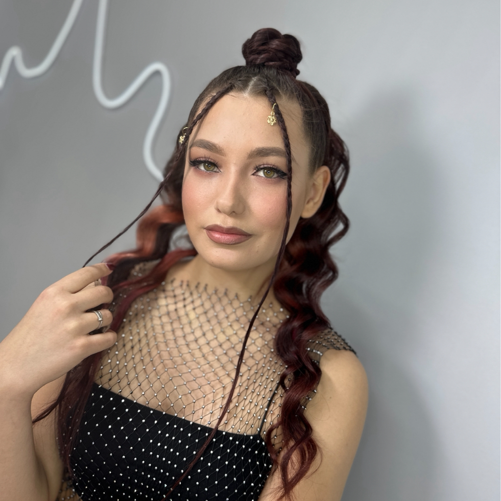Полина