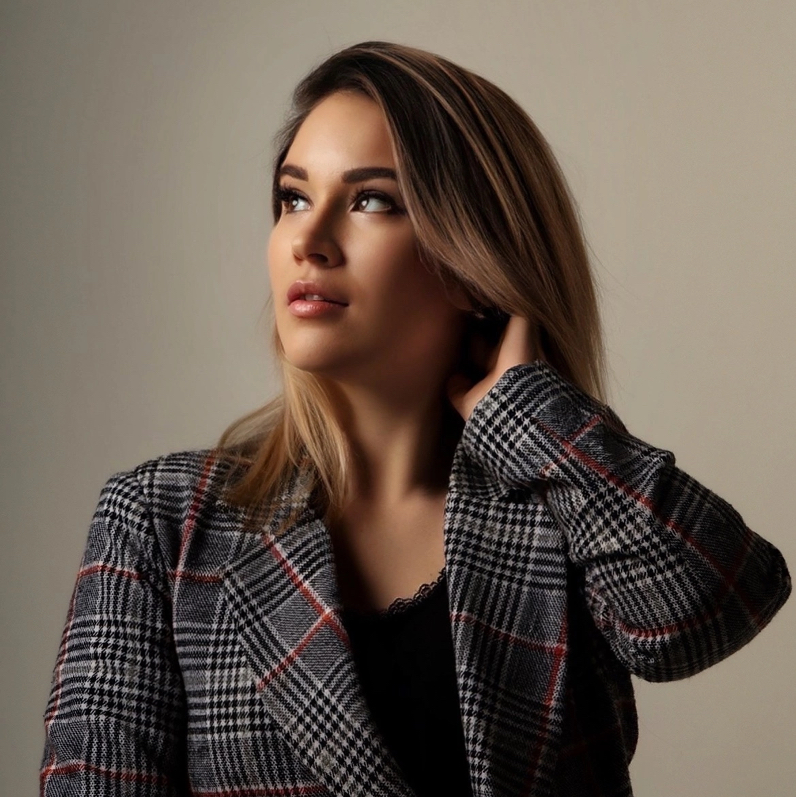 Лиана Алексеева