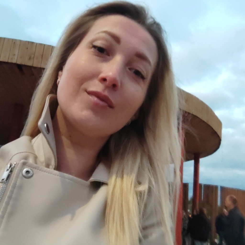 Светлана Лутошкина