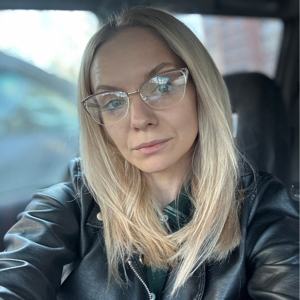 Александра