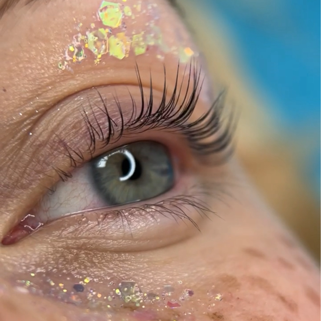 СТУДИЯ КРАСОТЫ VESNUSHKA BEAUTY