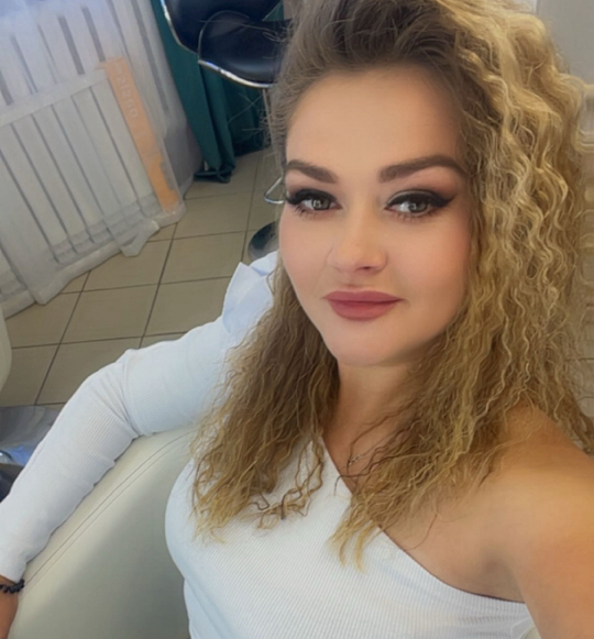 Алёна Архарова