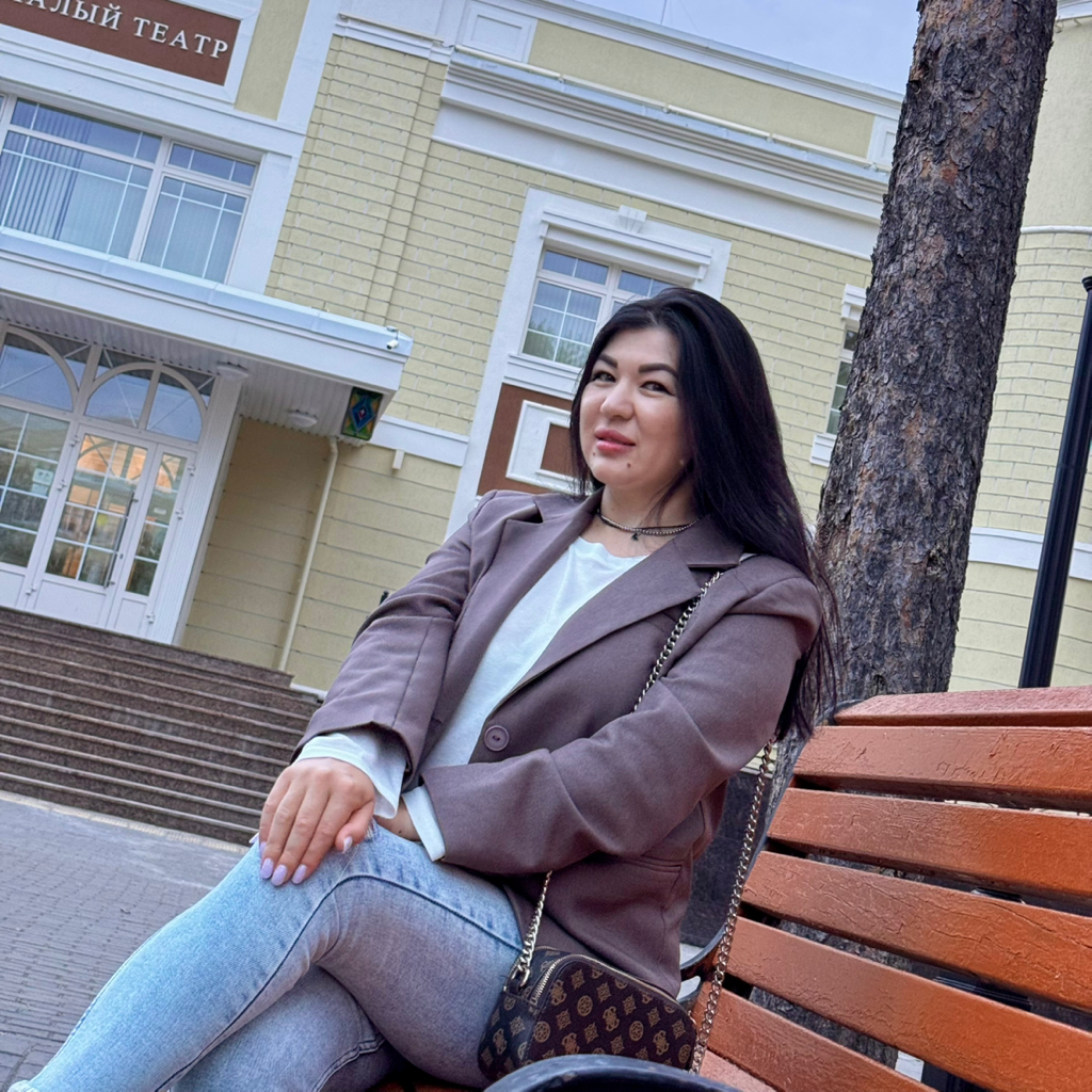 Гуля Иванова