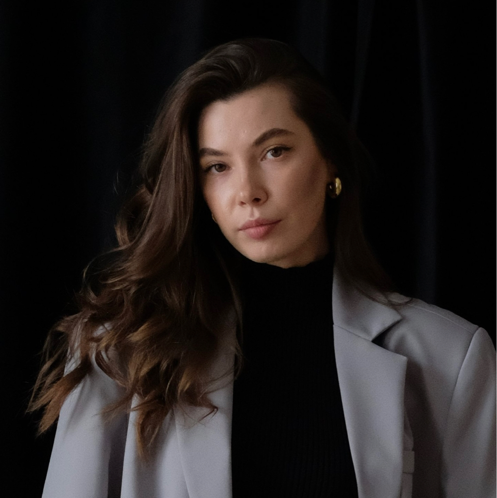 Попова Ксения