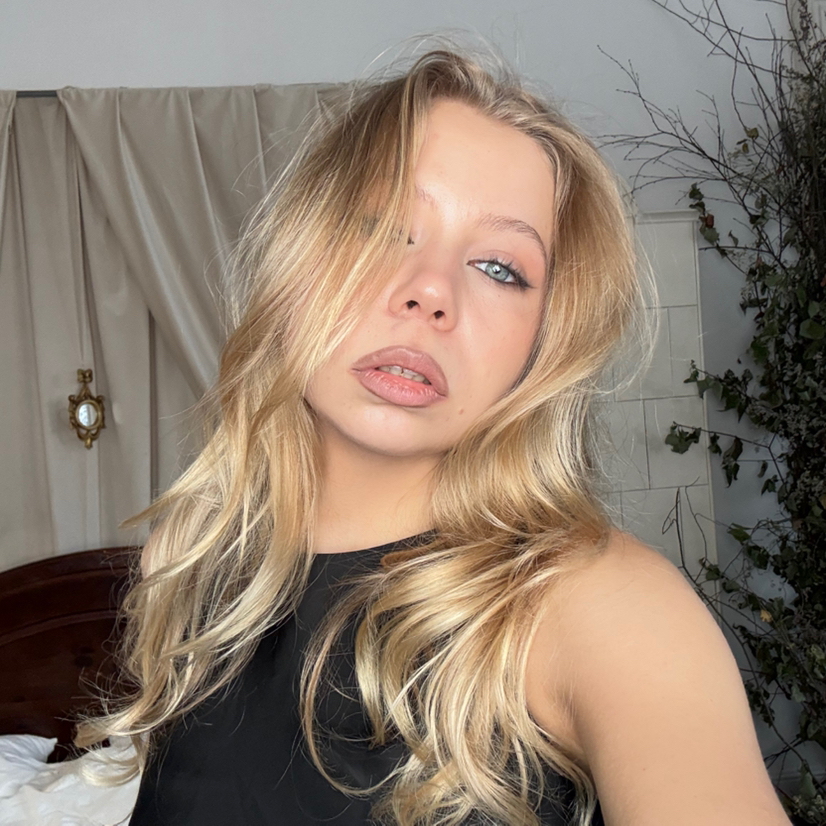 Полина Лужнецкая