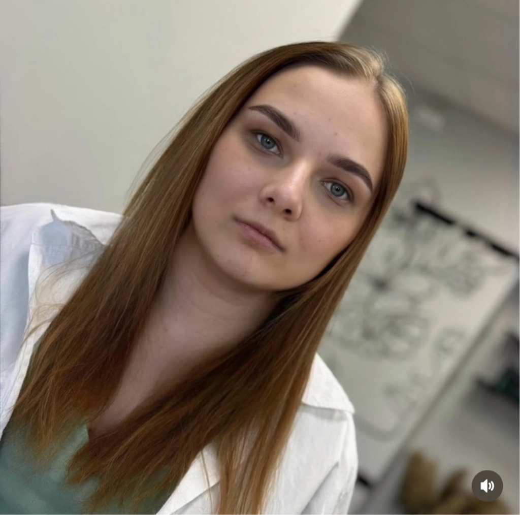 Клевцова Анжелика