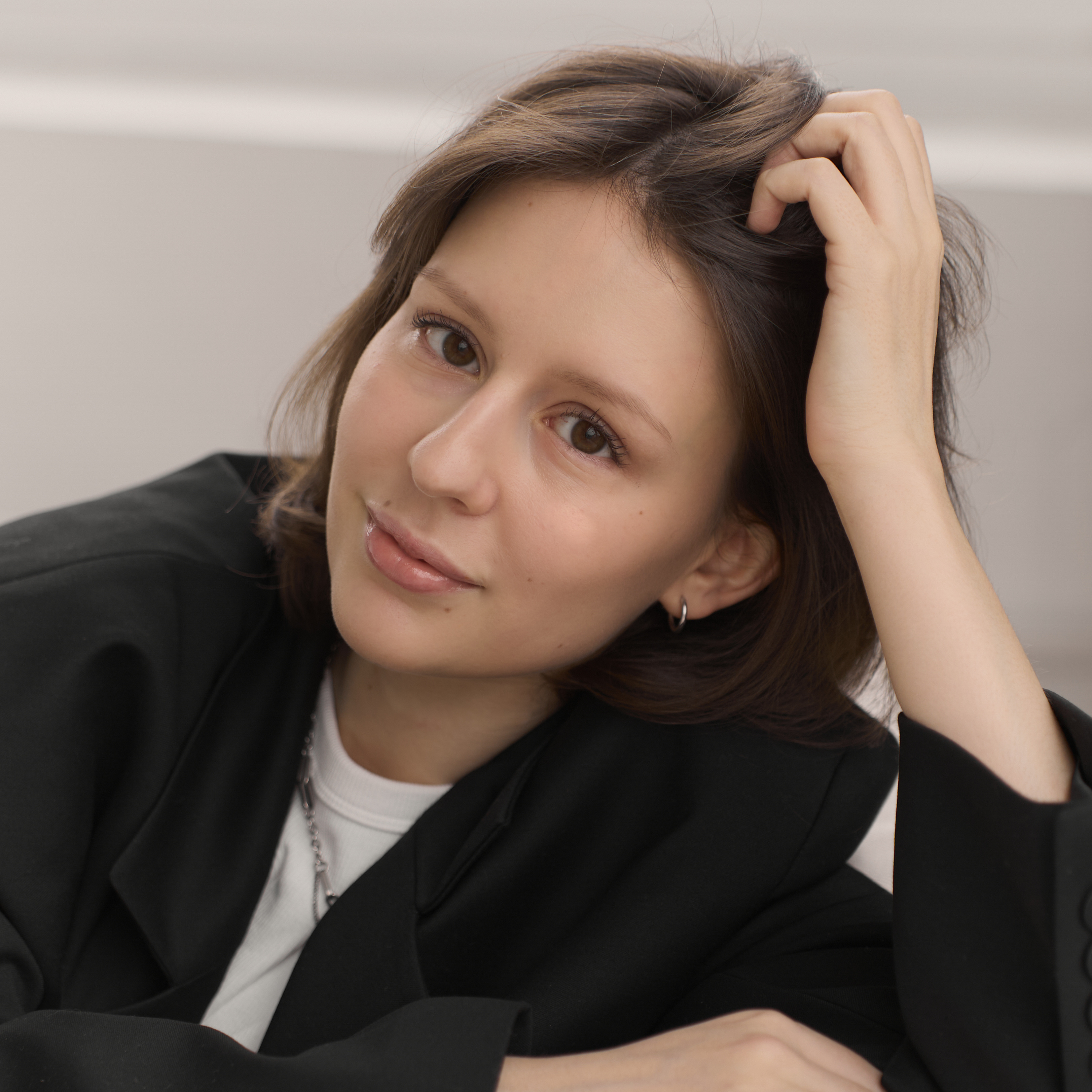 ЮЛИЯ БАРАБАШ — МУЖСКИЕ БРОВИ