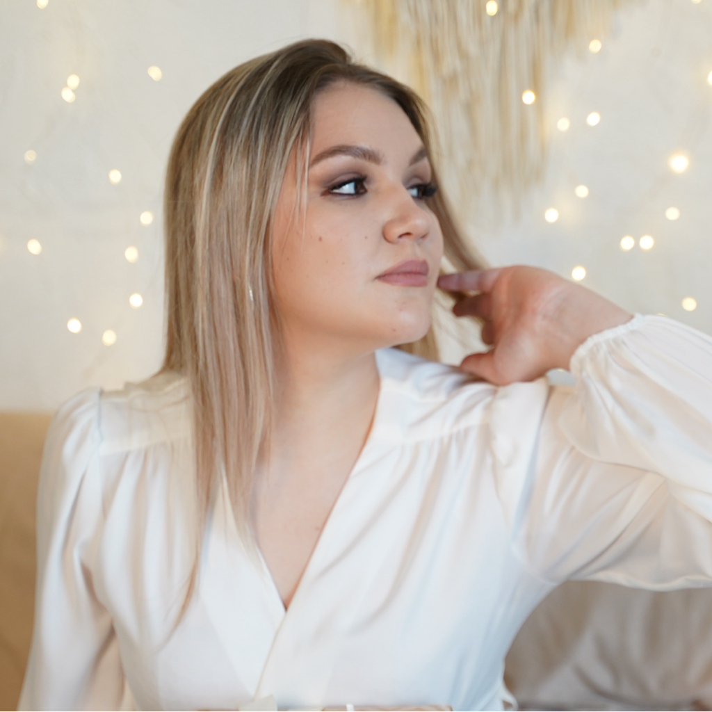 Анна