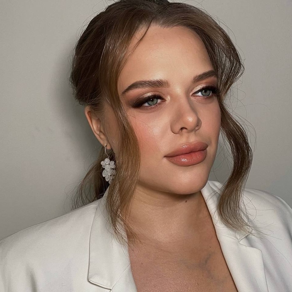 Анна  Назарова