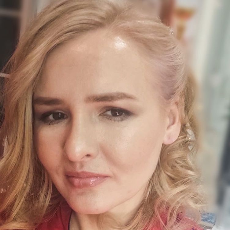 Зинаида Сергеевна - принимаю в салоне красоты Santini