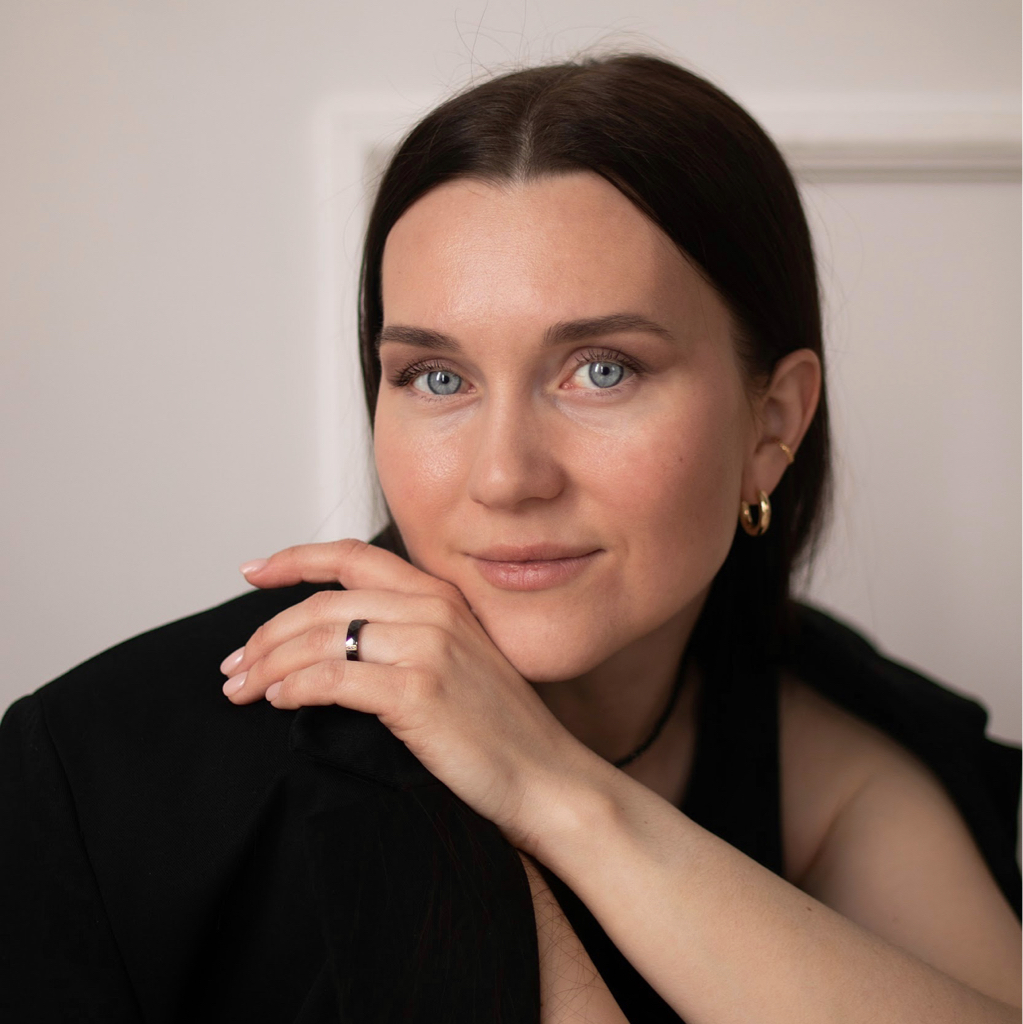 Светлана Попова