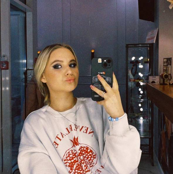 Анна