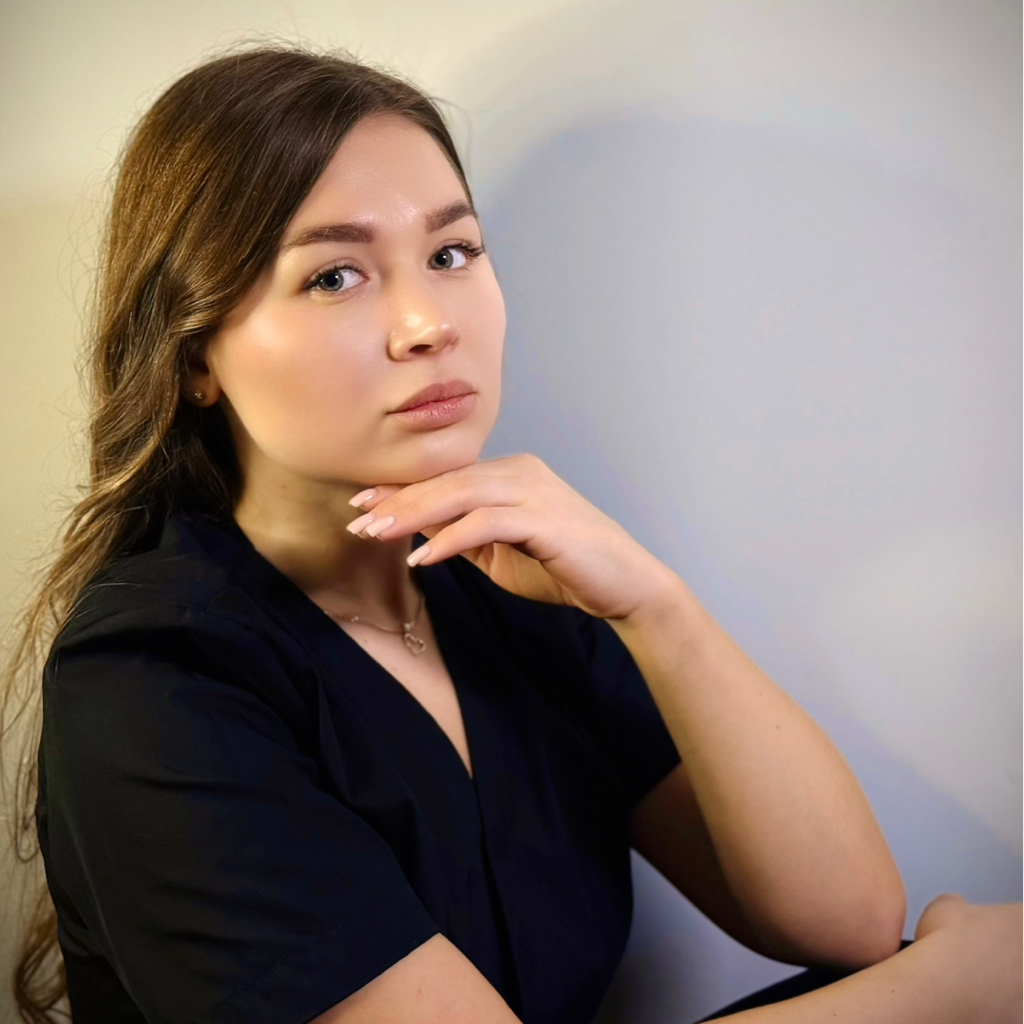 Наталья Ушакова