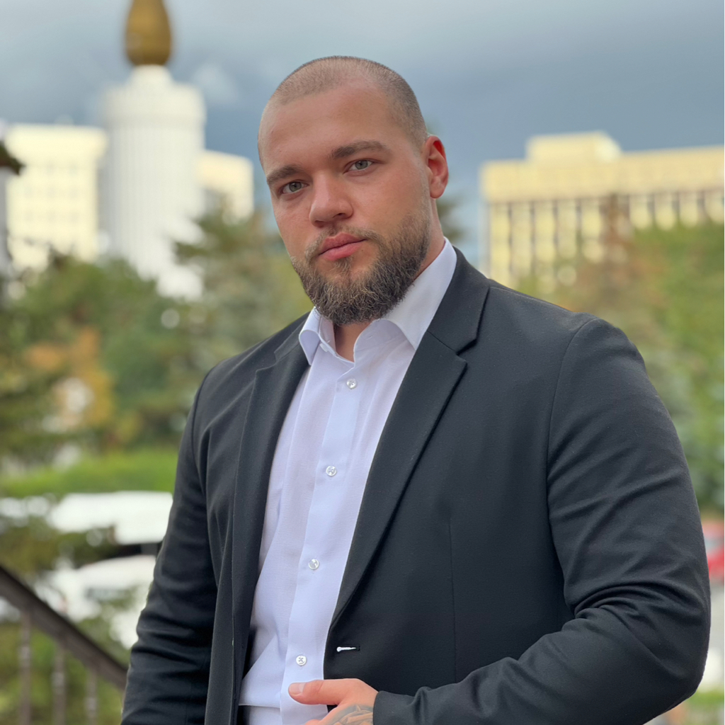 Александр