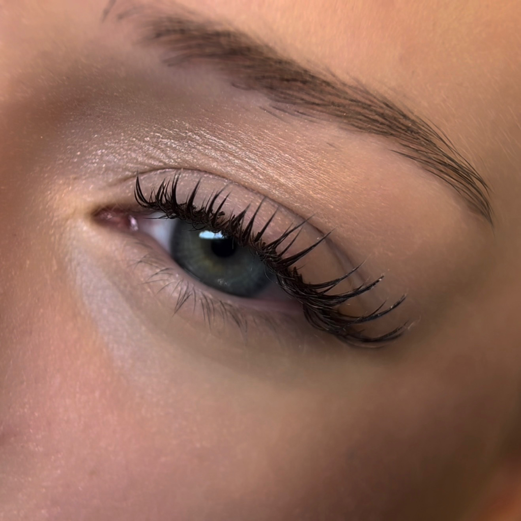 Alsu_.lash