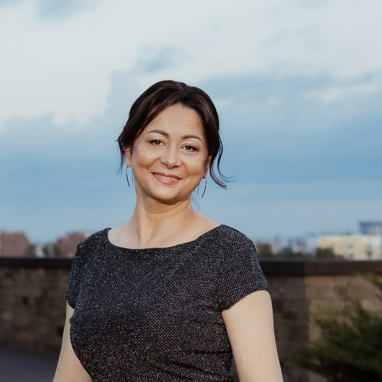 Елена Ветюгова