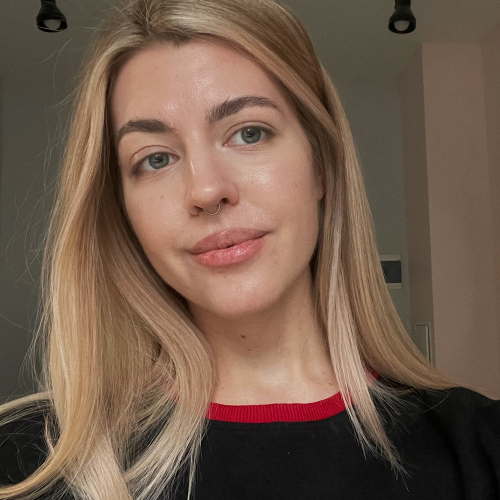 Арина