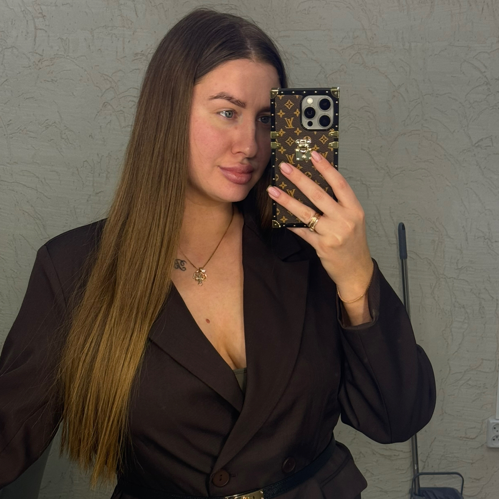 Алина