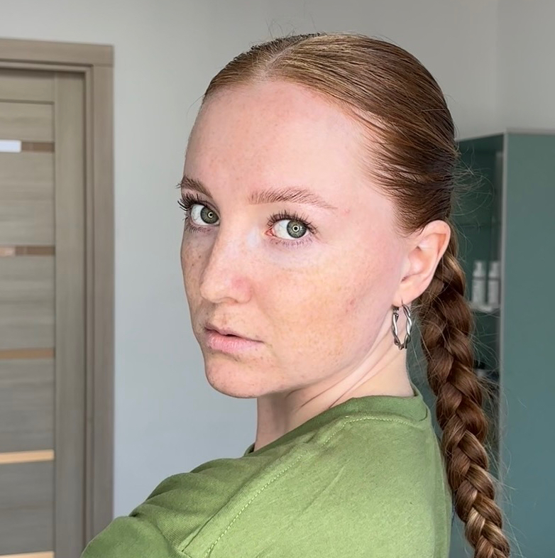 Полина