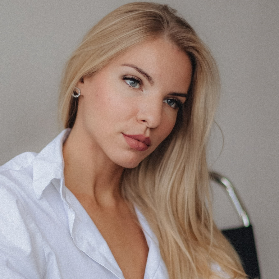Анна